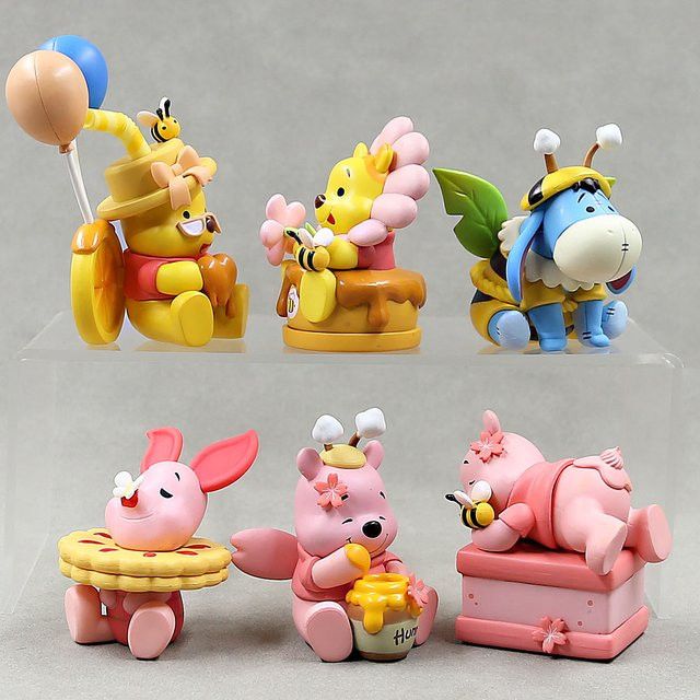 Hot Toys Winnie The Pooh Figurenset aus PVC mit Pooh Bär, Ferkel, Eeyore und Honigbiene in Multicolor, 6er Set als Desktop-Ornament oder Spielzeug - Bild 1