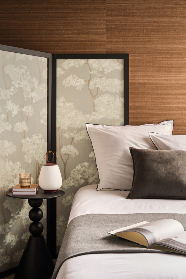 Omexco Tapete Hanara Vlies Tapete mit floralem Botanik-Design in Grey und Beige - Bild 1