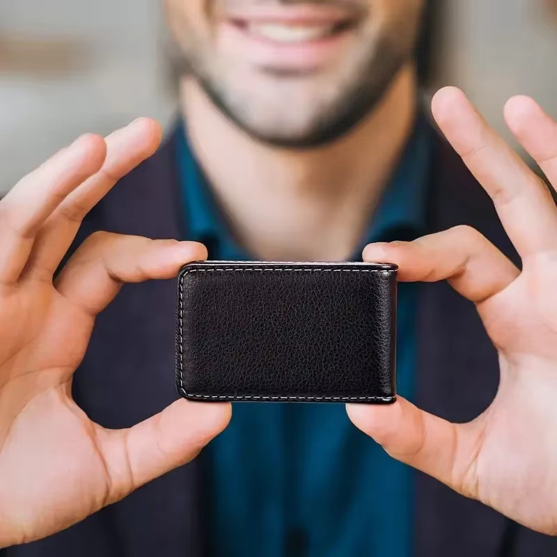 Magnetisches Business-Kartenetui für Herren aus schwarzem PU-Leder - Bild 2