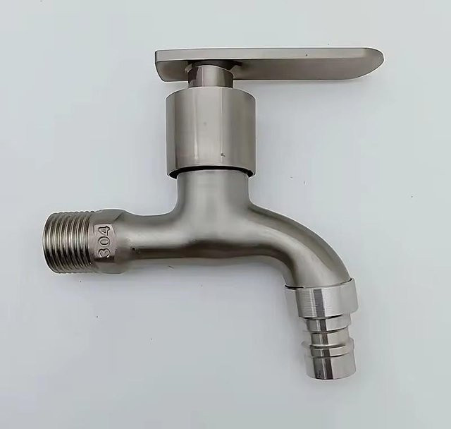 CHIZIYO Wandmontage Wasserhahn aus 304 Edelstahl in Grau gebürstet mit G1/2'' Anschluss für Waschmaschine, Küche, Badezimmer oder Garten - Bild 1
