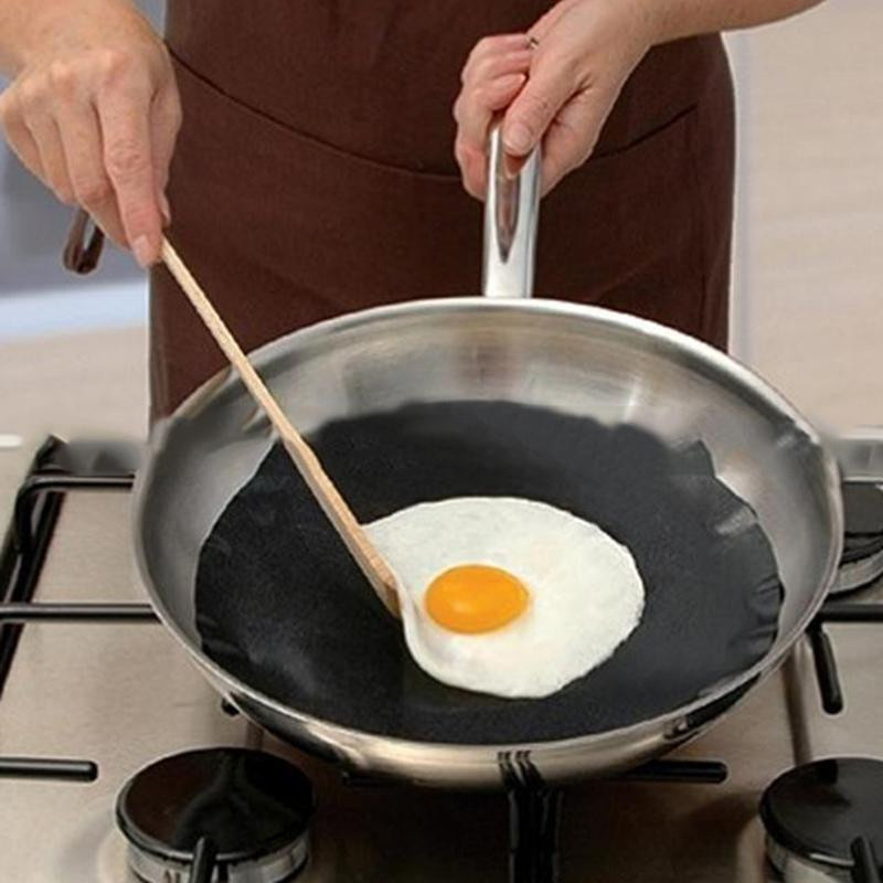 Wiederverwendbare Antihaft-Bratpfannenunterlage aus Teflonbeschichtetem Fiberglas in Schwarz, Durchmesser: 24 cm - Bild 3