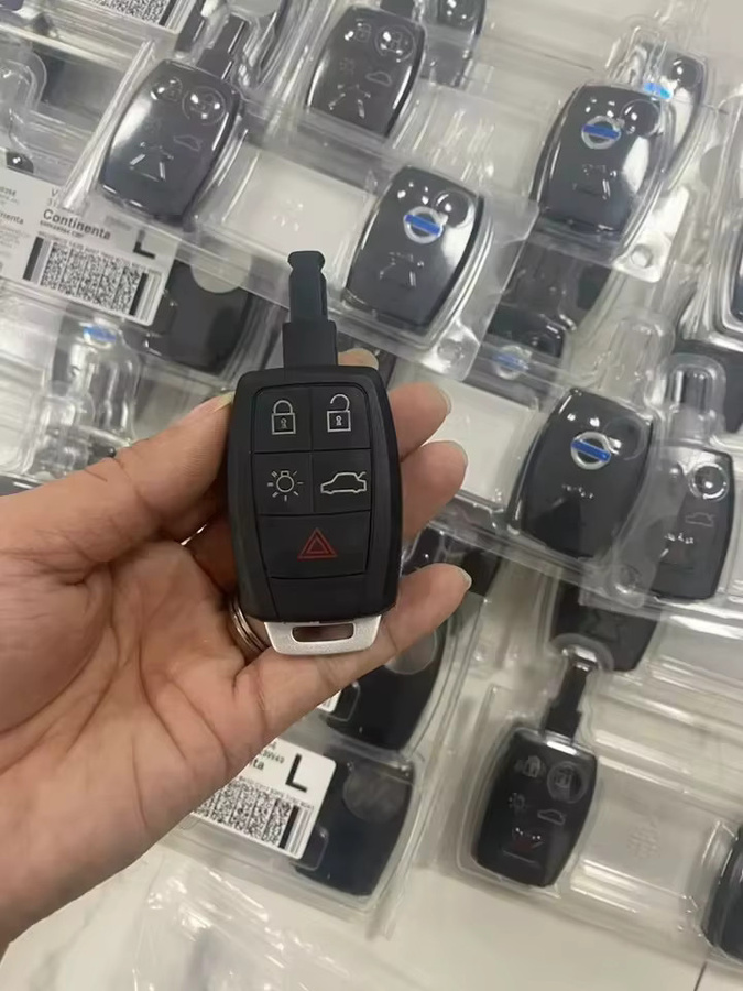 OEM Original Volvo Keyless Remote Key ID48 Chip 433,92 MHz für C30, V40, S40, V50, S60, C70, V70, XC90 in Schwarz - Bild 3
