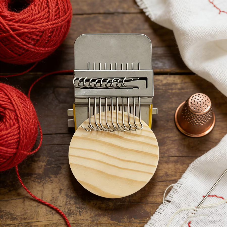 Strickflicken Set als kleiner Aufnäher und Stopfzubehör für Jeans, Socken und Kleidung zum Basteln und für Garnprojekte - Bild 2
