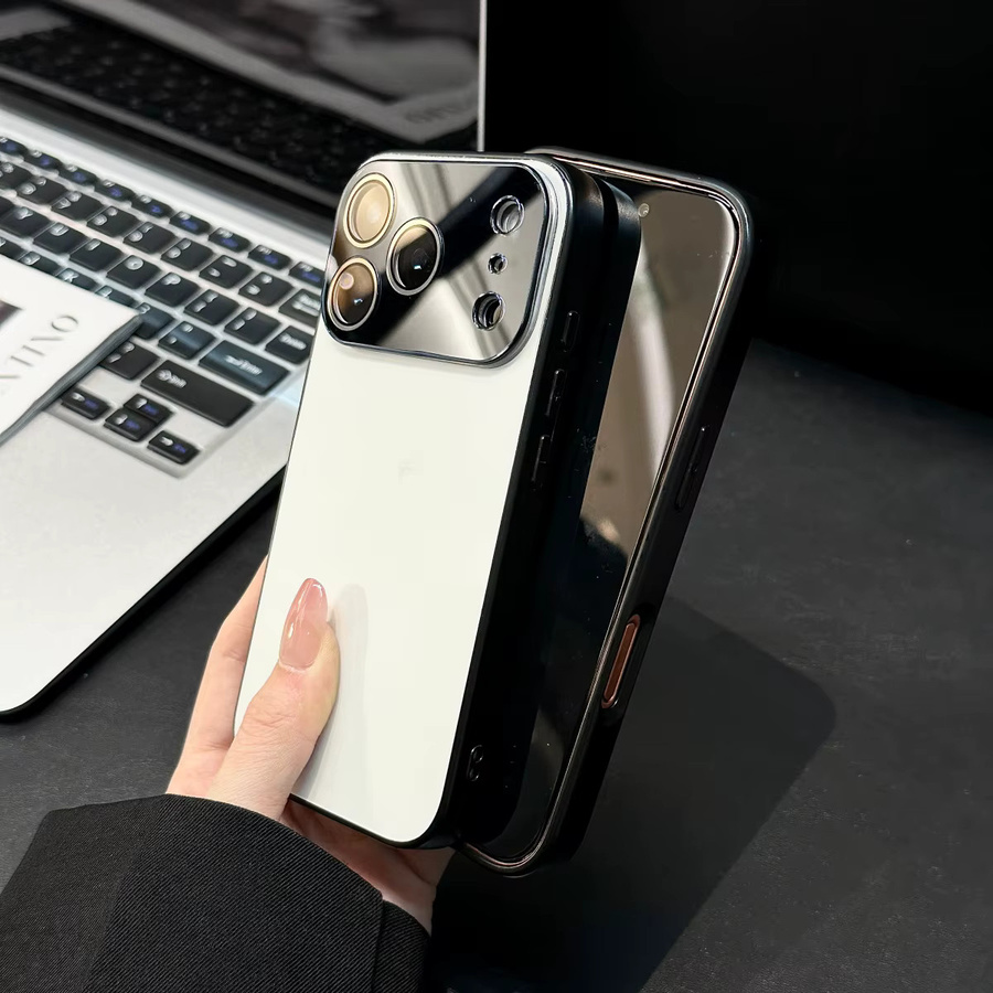Stoßfeste Kamera-Schutzhülle mit mattierter Rückseite und großem Fenster für iPhone 17, 16, 15, 14, 13 Pro Max in Weiß - Bild 1