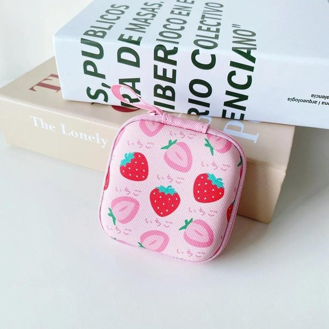 LChome Cartoon Mini Reißverschluss Hartschalen Etui für Kopfhörer und USB-Kabel in Multicolour - Bild 1
