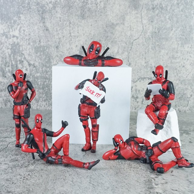 Bandai Marvel Deadpool Actionfiguren, 6-teiliges Set, sitzende X-Men Mini-Handanhänger - Bild 1