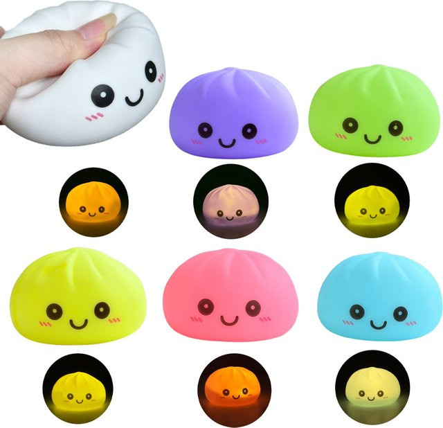 Bandai Knödel-förmige Squishy-Leuchte als weiches Nachtlicht zur Stressbewältigung - Bild 1