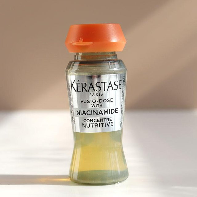 Kérastase Fusio-Dose Niacinamid Konzentrat, 12 ml, strapaziertes Haar - Bild 1