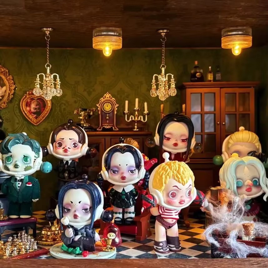 POP MART Addams Family SKULLPANDA, Blind Box, Spielzeug Puppe - Bild 2