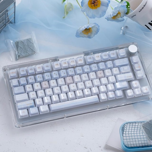 URE Winter Letter Keycaps Blue Crystal Jelly in KDA Profil aus PBT+PC für MX Cherry Mechanical Keyboards - Bild 1