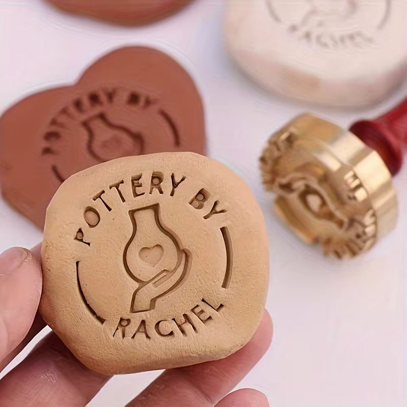 Personalisierter Tonstempel mit individuellem Logo oder Text für Keramik, Seife und Polymer Clay, DIY Töpferstempel aus Metall - Bild 2