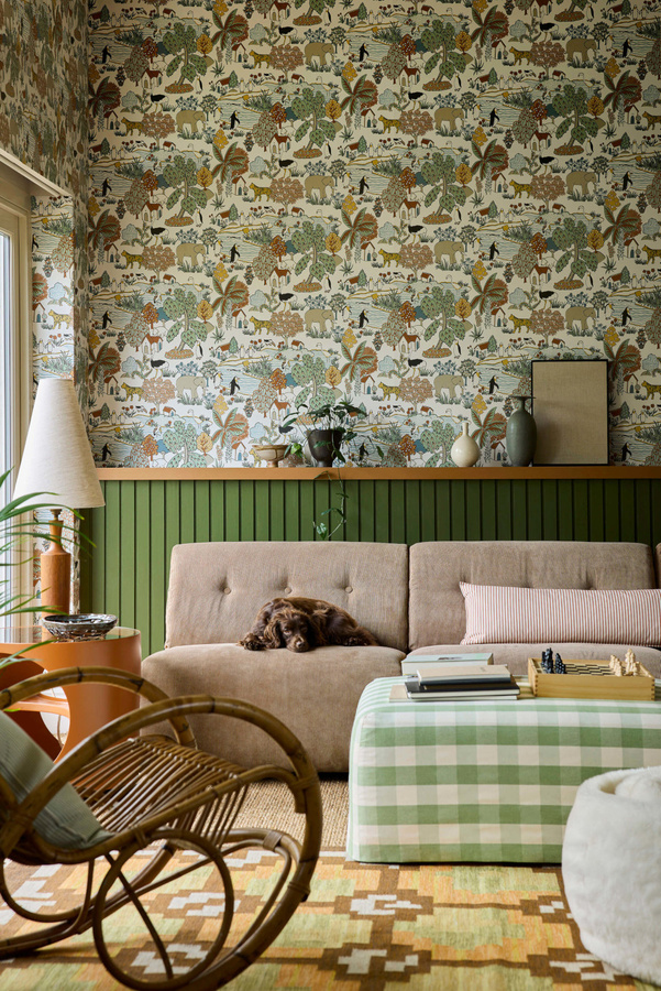 Little Greene Tapete Animal Kingdom in Pea mit Tiermotiv für das Kinderzimmer - Bild 1