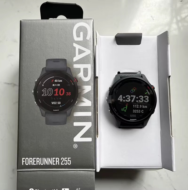 Garmin Forerunner 255 Sport Smartwatch in Grau mit 1,3 Zoll Farbbildschirm, NFC, Bluetooth und WLAN, wasserdicht bis 5 ATM - Bild 3