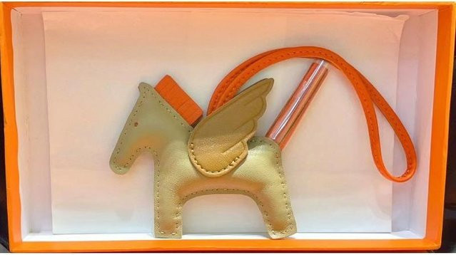 JMG Bags Pegasus Anhänger, Leder, beige, Unisex - Bild 1