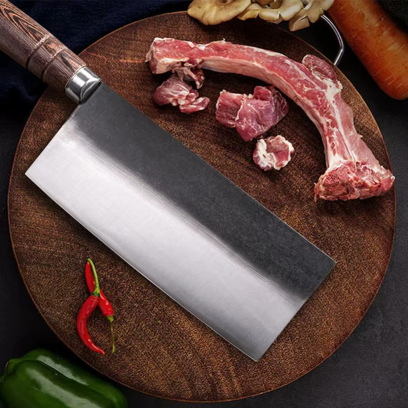 InLeung Chinesisches Kochmesser Cleaver in Silber mit Holzgriff zum Schneiden und Filetieren von Fleisch, Fisch und Gemüse - Bild 4