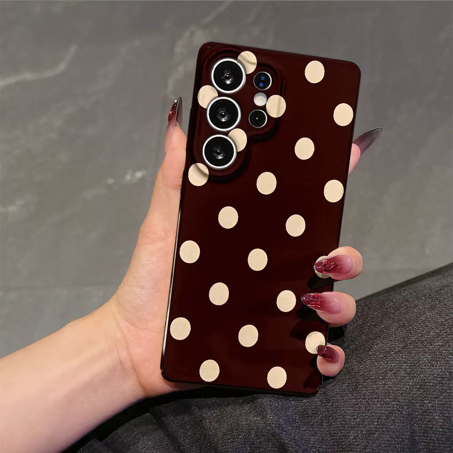 Stoßfeste Doppelschicht Handyhülle für Samsung Galaxy S26 S25 S24 S23 Ultra Plus in Braun mit beige gepunktetem Design - Bild 2