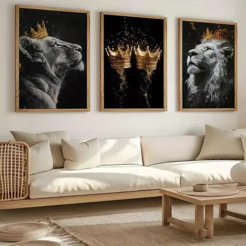 Potdemiel Leinwand-Wandkunst Set mit goldener Krone und Löwe, modernes Tiergemälde in Gold für deine Heimdekoration, 3er-Set - Bild 3