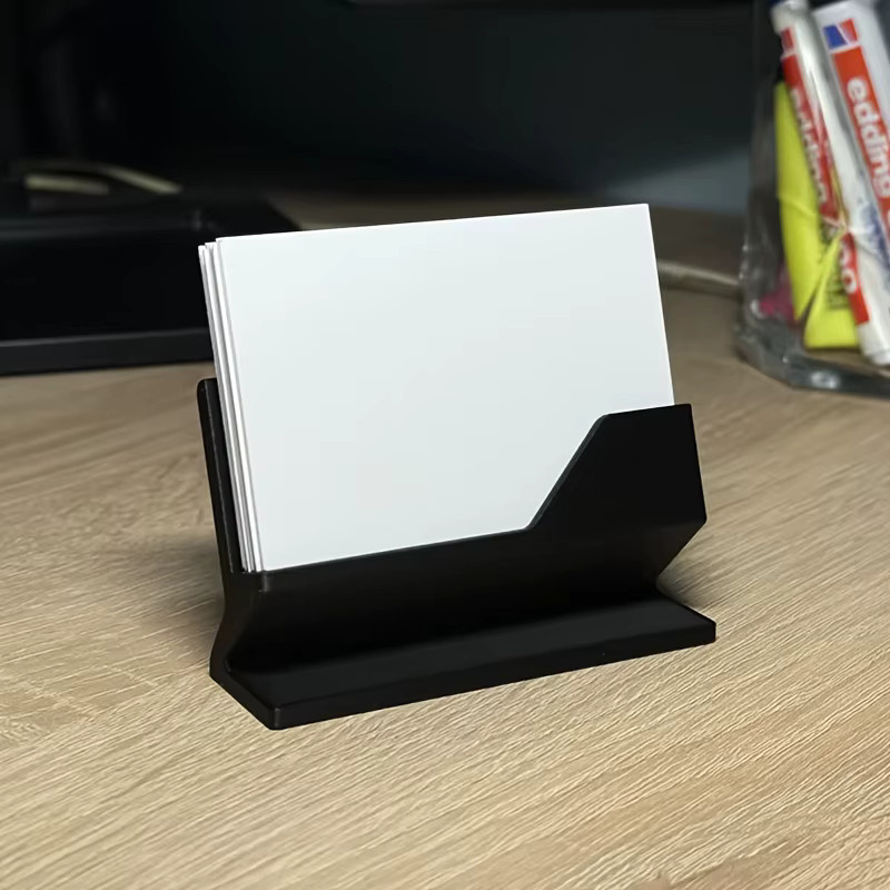 Minimalistischer Visitenkartenhalter aus Kunststoff in Schwarz als Schreibtisch-Organizer zur Aufbewahrung und Präsentation deiner Karten - Bild 2