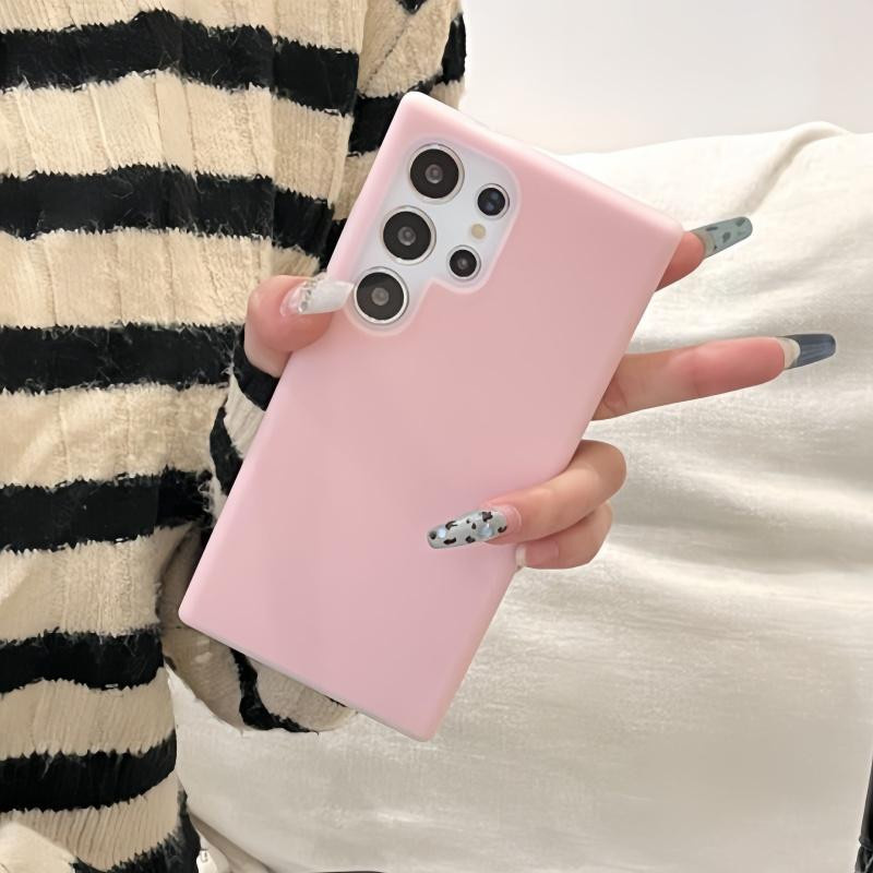 Samsung Handyhülle aus weichem Flüssigsilikon in Pink mit Kamerablinsenschutz für Samsung Galaxy S23 FE und S24 Ultra im Bonbon-Design - Bild 1