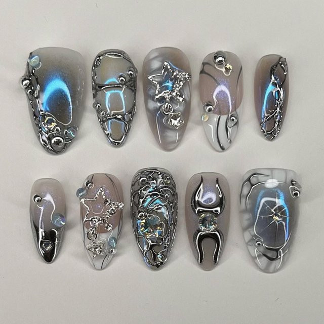 Qsezeny Press-on Nägel, 24 Stück, Silber, 3D Stern, Metallic, Unisex - Bild 1