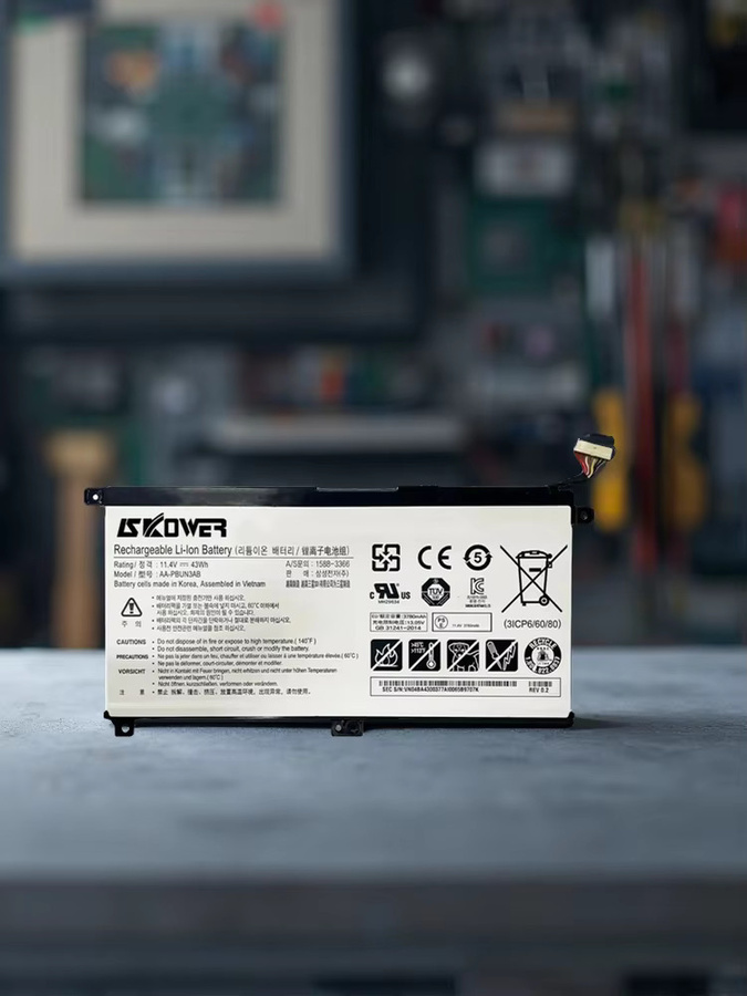 SKOWER AA Akku für Samsung Notebook NP530E5M NP740U3M NP740U5M NP550XTA NP300E5K NP730QAA NP800G5M in Schwarz - Bild 3
