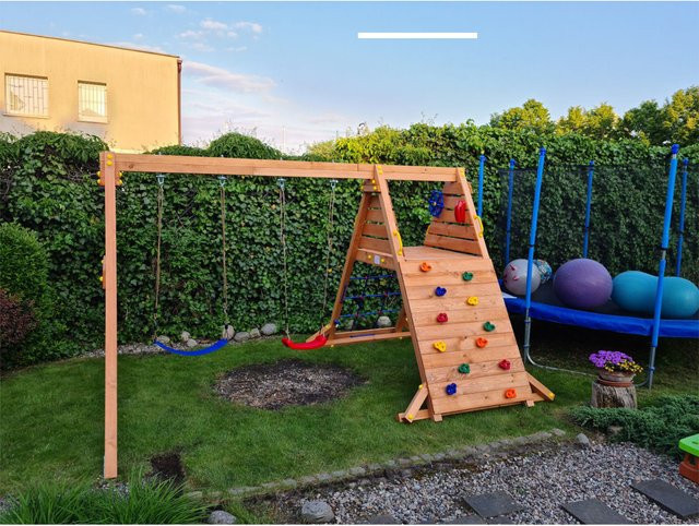 Fungoo Kletterturm Spider King aus Nadelholz in Teak, braun, mit Doppelschaukel und Kletterwand - Bild 1