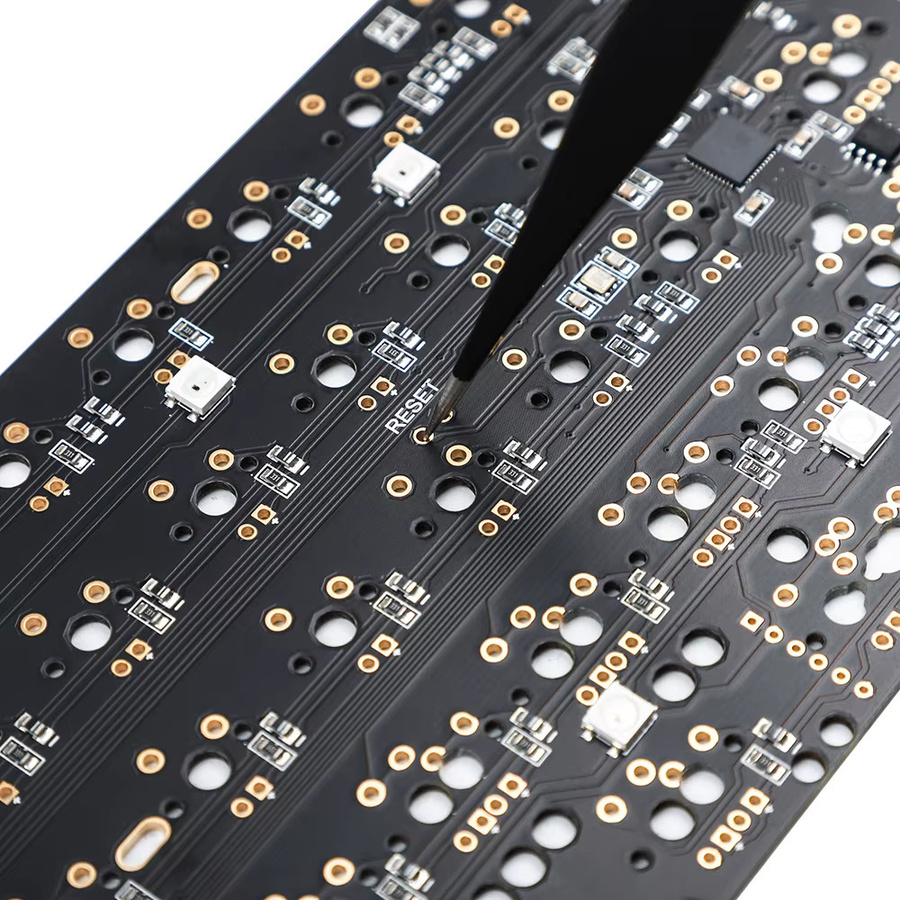 Skyloong CNC Aluminium Platte für 60% mechanische Tastaturen (GK61, GK64, GH60) mit 60% Acryl Fall 61 64 ANSI ISO QMK Underglow PCB Kompatibilität - Bild 3