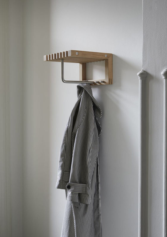 Skagerak By Fritz Hansen Cutter Minigarderobe aus Holz und Metall in Braun - Bild 3