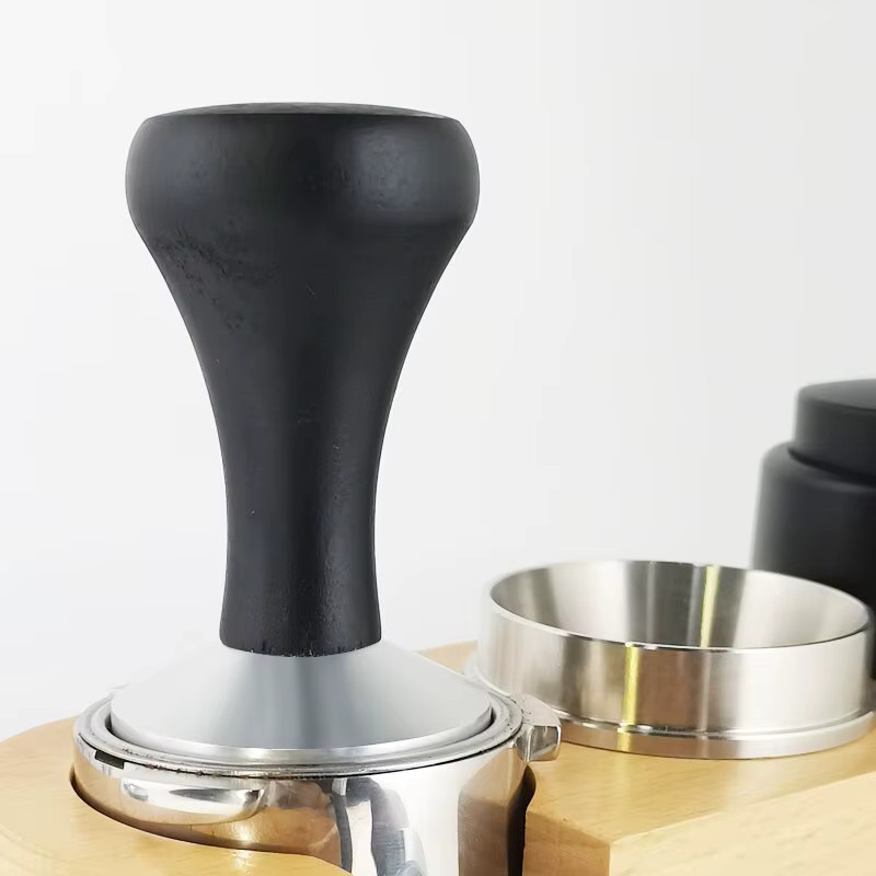 XINGZHAOHOME Espresso Verteiler und Tamper mit schwarzem Holzgriff aus Edelstahl für 51mm, 53mm oder 58mm Siebe - Bild 4