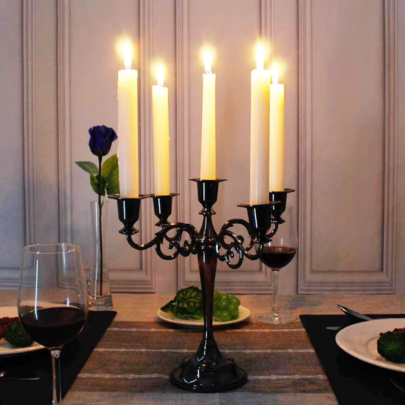 Retro Kerzenhalter aus Metall im Vintage-Stil für Tafelkerzen in Schwarz oder Gold - Bild 3