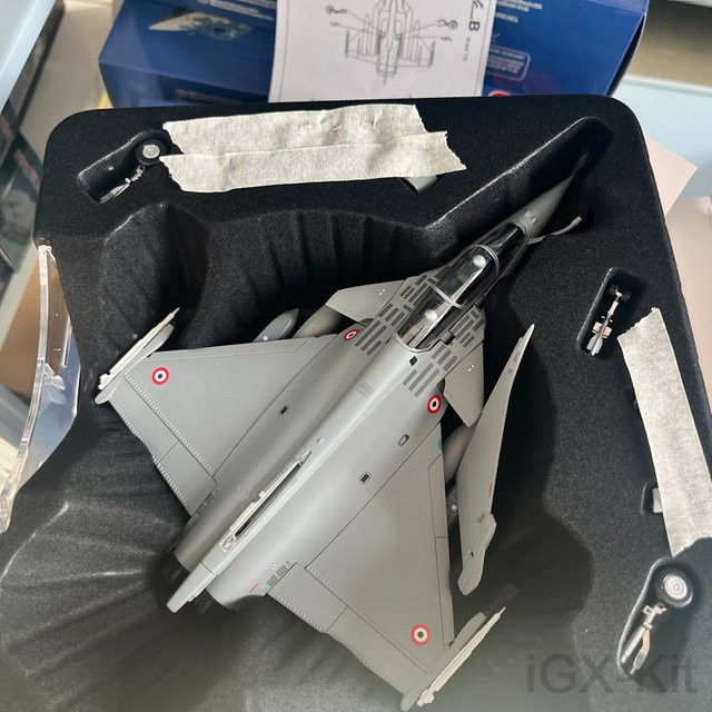 IGX KIT Französische Luftwaffe Rafale Kampfjet, Militärflugzeug, 1:72, Metall, Grau - Bild 1