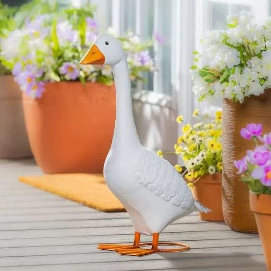 Weiße Keramik-Gans-Statue von Full in Love House als Gartendekoration für Terrasse und Balkon, Höhe: 43 cm - Bild 2