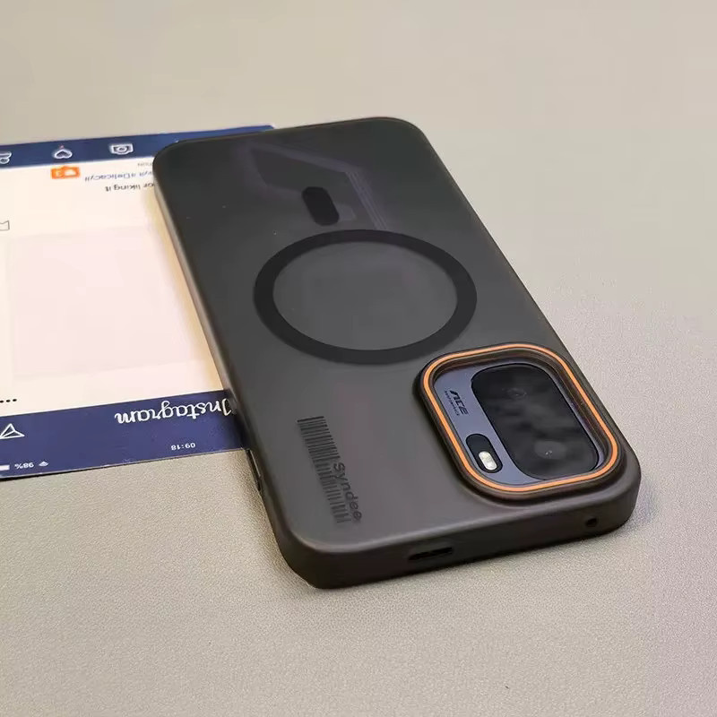 Magnetische Schutzhülle für OnePlus Ace 6T 6 Turbo 6 in Transparent Mattiert mit PC-Material - Bild 2