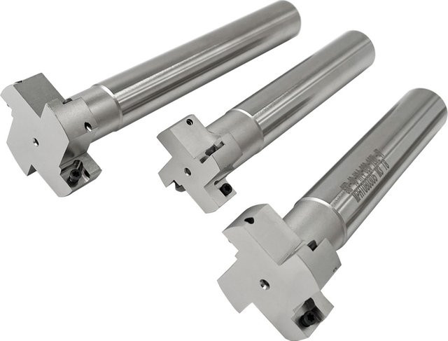 SMP T-Slot-Schaftfräserhalter in Silber mit MPHT06-Einsätzen für Seitenfräsen und Einstechen - Bild 1