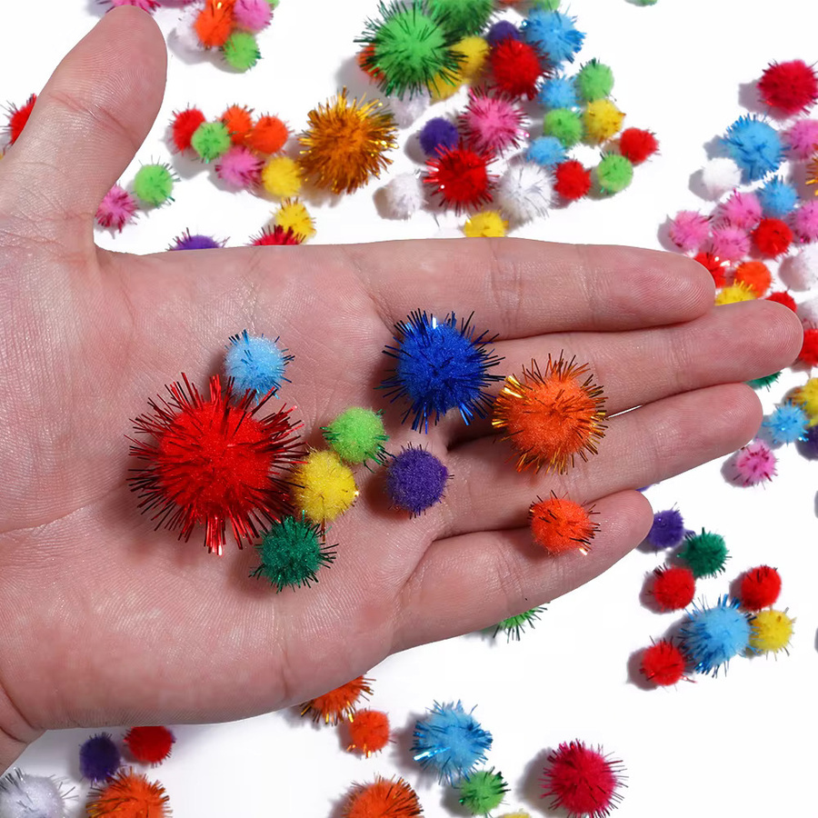 Bunte Glitzer Pompoms aus weichem Plüsch für DIY Bastelarbeiten und Weihnachtsdekoration, Multicolor, 10-35g - Bild 5
