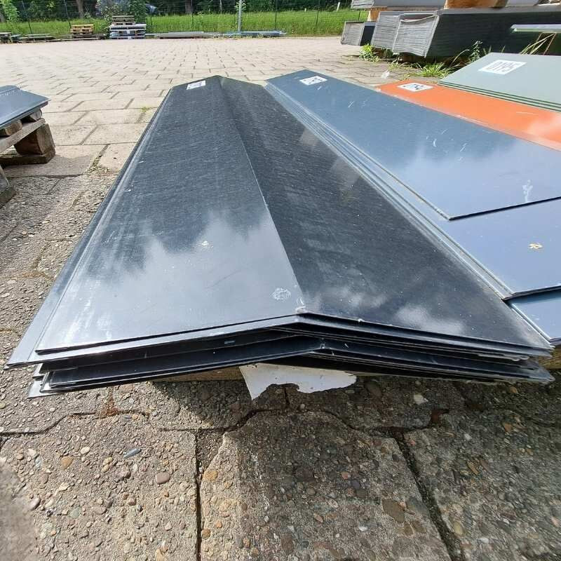 Firstblech Friedrich von Lien AG Tiefschwarz RAL 9005 Länge: 1,00 m - Bild 1