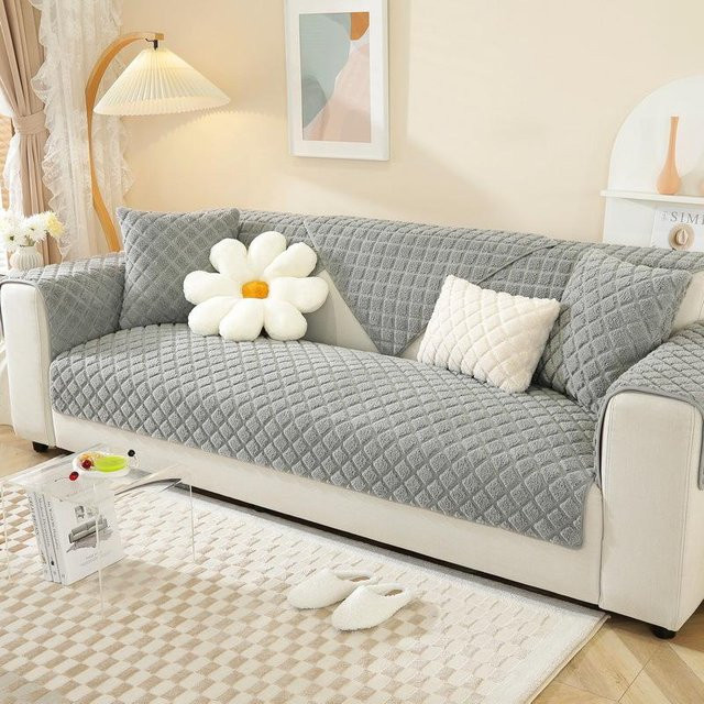 Nordisches Sofakissen in Lammfell-Optik, weiche Sofaabdeckung aus Polyester, grau, B/B: 30 x 30 cm - Bild 1