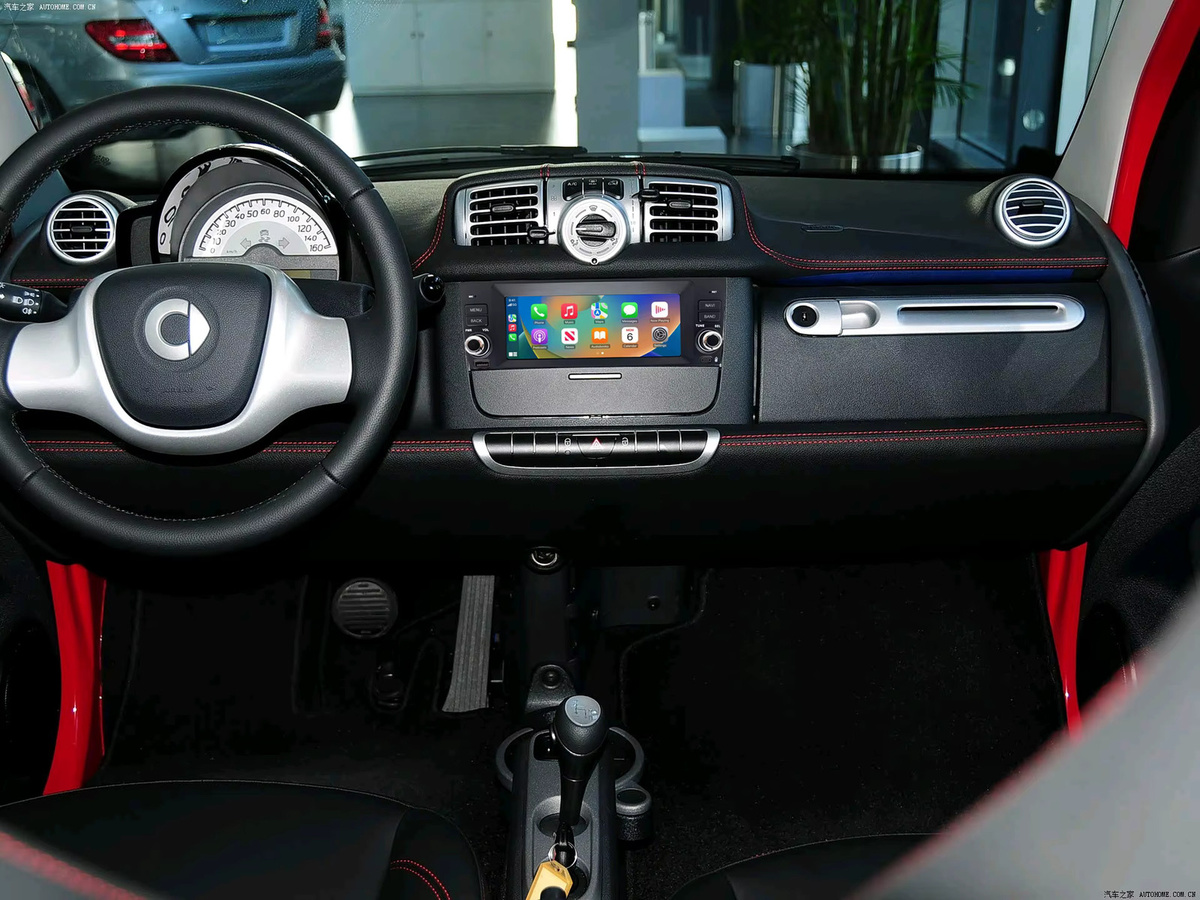 YAYP Kabelloses CarPlay und Android Auto Radio für Smart Fortwo 451 (2005 - 2015) mit GPS, Bluetooth, RDS und DSP in Schwarz - Bild 2