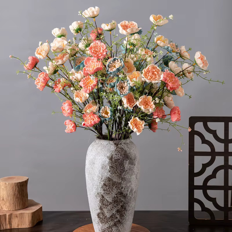 Künstlicher Seidenstrauß aus Rhododendron und Pfingstrosen in Lila für Hochzeiten und Tischdekoration - Bild 1