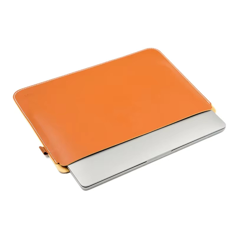 Ultradünne Laptoptasche im Querstil für Apple MacBook Pro, Retina und MacBook Air (12, 13, 15, 16 Zoll) in Schwarz und Orange - Bild 1