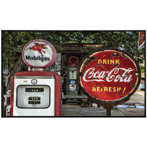 papermoon Infrarotheizung EcoHeat Alte Tankstelle mit Matt-Effekt in Bunt, App-Steuerung und Überhitzungsschutz - Bild 2