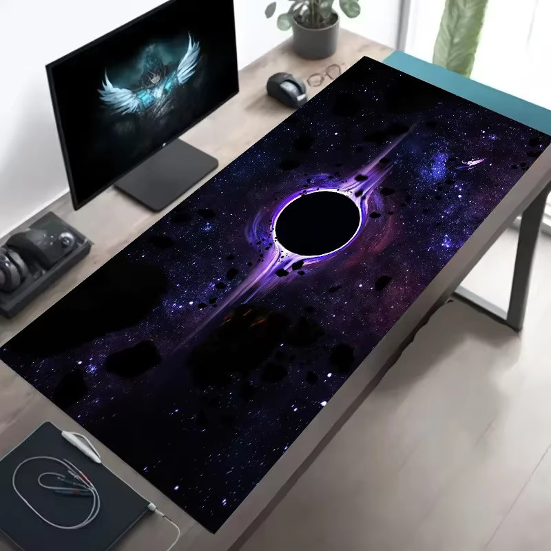 XGZ Cosmic Black Hole Mauspad XXL in Schwarz, Schreibtischunterlage für Gaming und Büro, B/T: 900 x 400 mm - Bild 1
