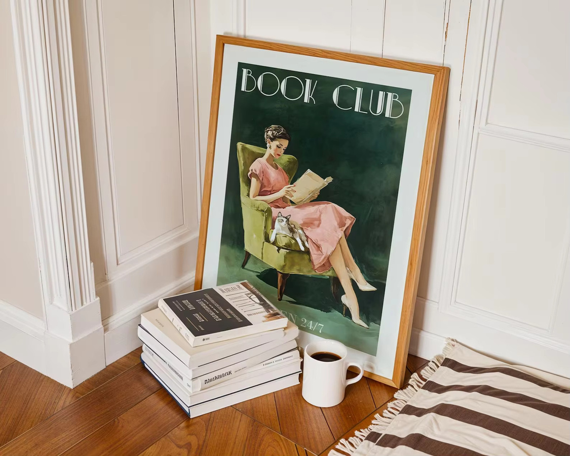Vintage Book Club Wandkunst Retro Poster mit lesender Frau und Katze als Mehrfarbiger Digitaldruck - Bild 5