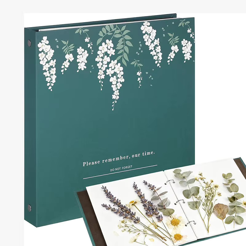 Grünes Scrapbook-Album aus Papier zur Aufbewahrung von Trockenblumen und gepressten Blättern für deine Pflanzensammlung - Bild 2