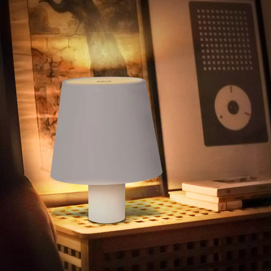 GGBEE Wiederaufladbare LED-Tischlampe in Schwarz mit Touch-Sensor und dimmbarer Lichtfarbe für Schlafzimmer und Ambiente-Dekorbeleuchtung - Bild 4