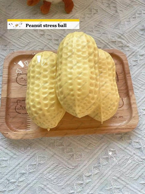 Binchi Outdoor Equipment Erdnuss Stressball, Squishy Spielzeug - Bild 1