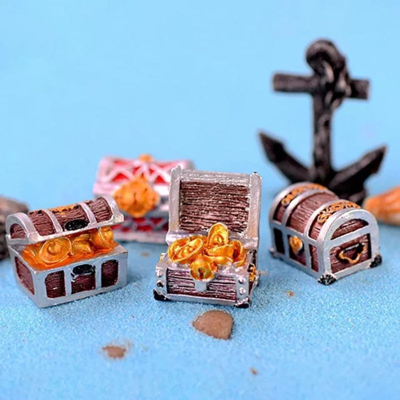 2er-Set antike Schatzkisten aus Kunstharz in Gold und Braun als kreative Aquarium-Dekoration und Piraten-Landschaftsornamente - Bild 1
