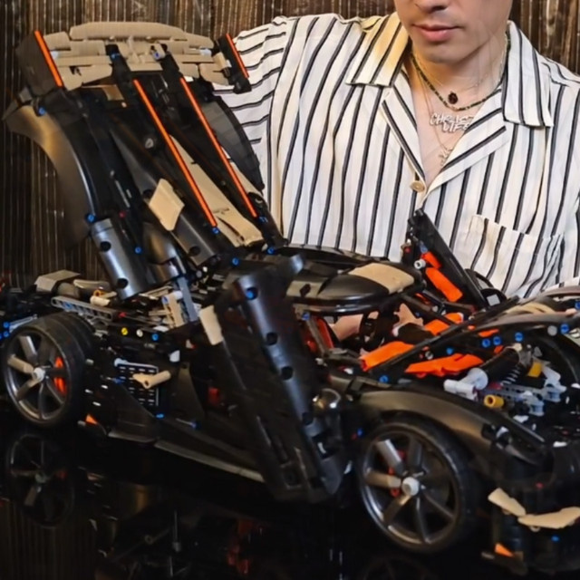 Hot Toys Ornament High-Tech Rennwagen Pear Megacar Supercar, Baustein-Puzzle-Modell, 4104 Teile - Bild 1