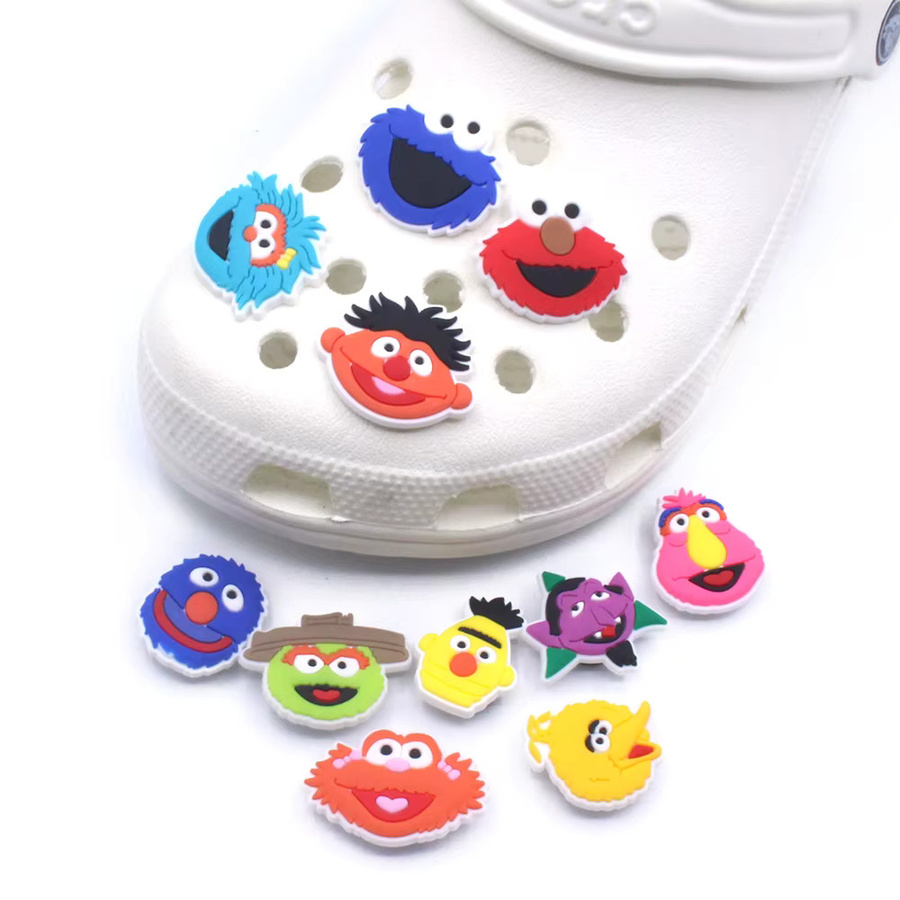 Potdemiel Schuh Charms, Cartoon Anime, Unisex - Bild 4