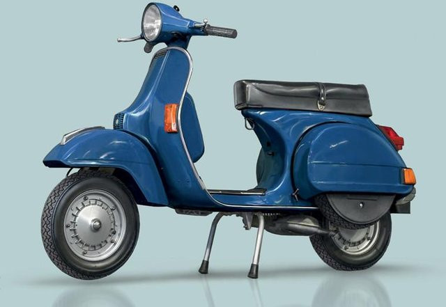 Italeri Vespa PX 125/150 1978, Fahrzeug, 1:9, Blau - Bild 1